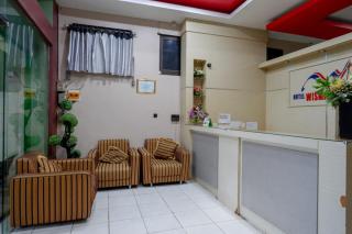 RedDoorz Syariah @ Hotel Wisma Indonesia Kendari - Kendari - 7