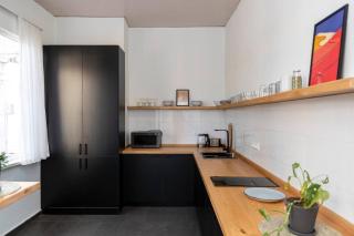 ❂Light and Luxurious 2BR Home + Balcony in the City Center❂ - Tbilisi - 2