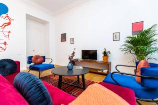 ❂Light and Luxurious 2BR Home + Balcony in the City Center❂ - Tbilisi - 1