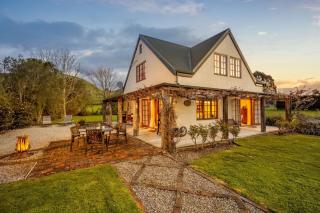 The Last Straw Cottage Nelson - 1