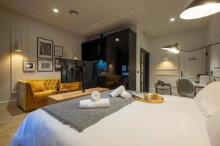 Barbarossa Suites Plaza de España - Mérida - 6