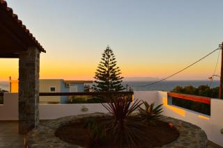 United blue Resorts - Blue view - Karteros - 0