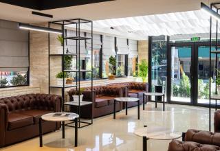 BG Palace Hotel - Tbilisi - 2