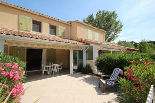 Jolie maison de vacances climatisée, WIFI, 2 chambres terrasse parking privatif plein sud dans résidence sécurisée avec piscine commune 800 m de la mer LRCS138 - Portiragnes - 0