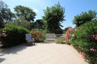 Jolie maison de vacances climatisée, WIFI, 2 chambres terrasse parking privatif plein sud dans résidence sécurisée avec piscine commune 800 m de la mer LRCS138 - Portiragnes - 8