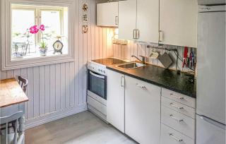 2 Bedroom Amazing Home In Farsund - Farsund - 6