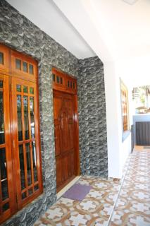Rathnapala Guest - Badulla - 0