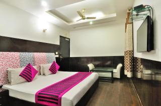 THE BONLON INN-NEAR BLK HOSPITAL - New Delhi - 1