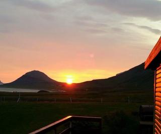 Gemlufall guesthouse - Þingeyri - 3