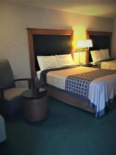 Rodeway Inn - 1