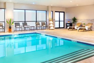 Crowne Plaza Boston - Woburn by IHG - 8