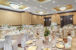 Albuquerque Crowne Plaza by IHG - Albuquerque - 1