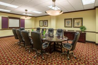 Crowne Plaza Cleveland Airport by IHG - Middleburg Heights - 2