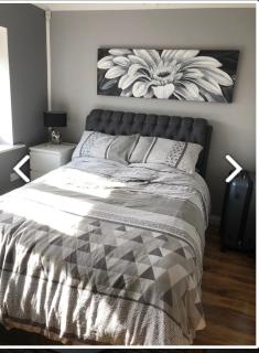 Stunning, contemporary Home from Home - Heckmondwike - 1