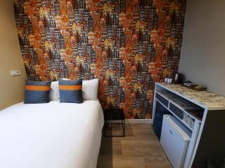 RoomWest - Amesterdão - 1