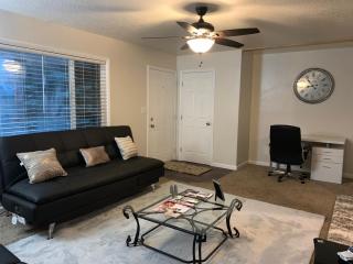 Manchester Manor at Kingston East - 2