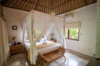 The Water Garden Hotel - Candidasa - 4