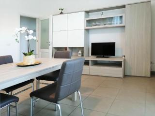 Appartamento Aida - near the center with private parking e AC - 8