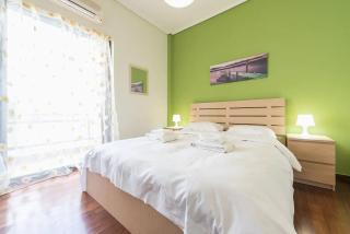 Glyfada Glass-Walled Designed Apt - Atene - 2