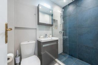 Glyfada Glass-Walled Designed Apt - Atene - 7