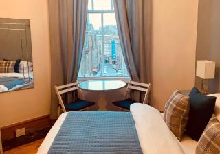 The Royal Mile Residence by Reserve Apartments - Edinburgh - 0