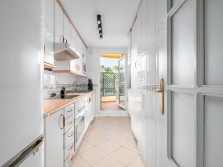 Beautiful 2 bed Apt with amazing views - RDR203 - 3