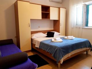 "Laurier" rooms & apartments - 1