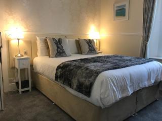 St John's Guest House - 6