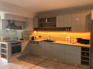 Marina View Luxury Home - Gouvia - 4