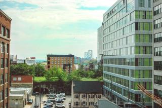 Billy Penn Studio with Outstanding Views, CONTACTLESS CHECK-IN - 6