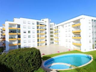 Quiet apartment overlooking the swimming pool - Armação de Pêra - 9