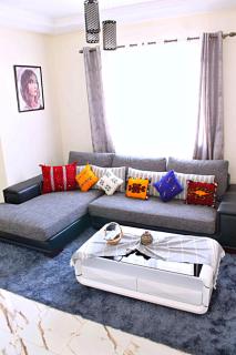 Azra Homes Famille uniquement - 4