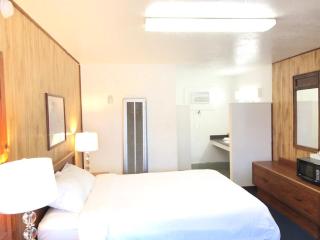 Gulfway Motel and Restaurant - 4