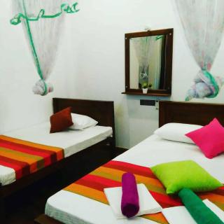 Ceylonima Home Stay - Anuradhapura - 5