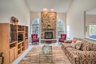 Blue Mtn Lake Family House, Steps to Beach! - 5