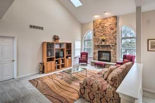 Blue Mtn Lake Family House, Steps to Beach! - 0