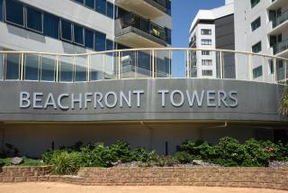 Beachfront Towers - Maroochydore - 5