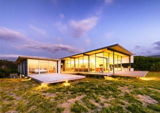 Cloudy Bay Beach House - 2