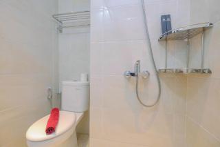 Cozy and Minimalist Studio Apartment @ Mustika Golf Residence By Travelio - 1