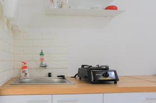 Beautiful and Comfy 1BR at Bassura City Apartment By Travelio - Jakarta - 2