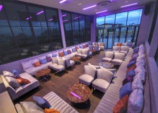 The Royal Mandaya Hotel - 6
