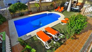 R1044 - Villa Karina - Nerja - 9