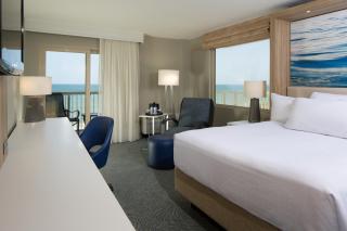 Crowne Plaza Melbourne-Oceanfront by IHG - 2