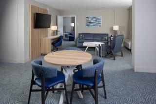 Crowne Plaza Melbourne-Oceanfront by IHG - 3