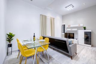 Gorgeous 1BR Apartment steps to the Promenade - Sliema - 7