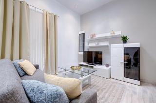 Gorgeous 1BR Apartment steps to the Promenade - Sliema - 0