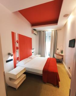 Hostal Santa Ana Colors - Madrid - 0