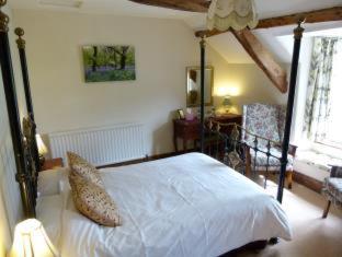 Collaven Manor - 5