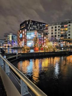 Modern Deluxe Leeds Dock Apartment Free Secure Parking - Leeds - 9