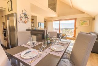 La Belle Brune, Exceptionnelle vue lac et Spacieuse terrasse - Une Exclusivité LLA Selections depuis 2018 - Veyrier-du-Lac - 3